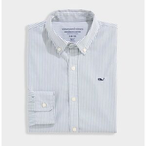 Vineyard Vines Boys White and Blue Striped Button Down Shirt Sz 5